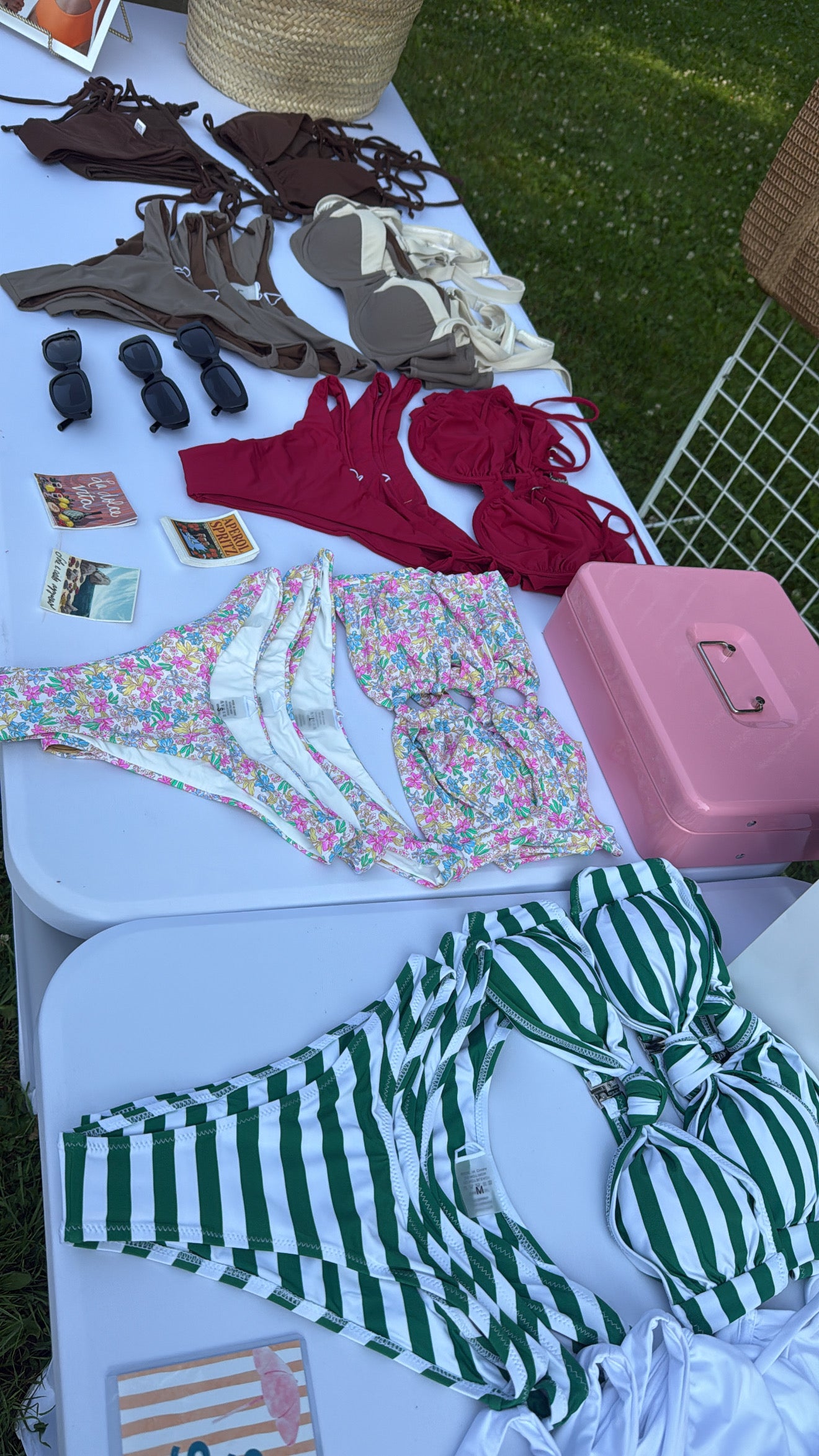 Ava Set